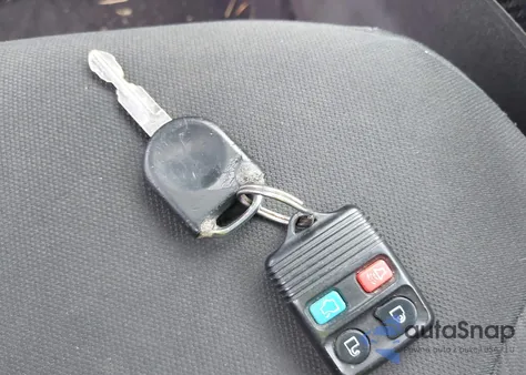 2009 Ford Focus Ses z USA, uszkodzony, nr VIN 1FAHP33N39W248315